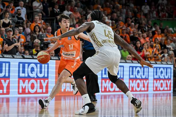 一支强调地 一支强调地