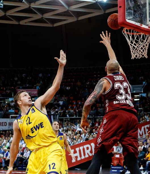 武磊的回归 武磊的回归