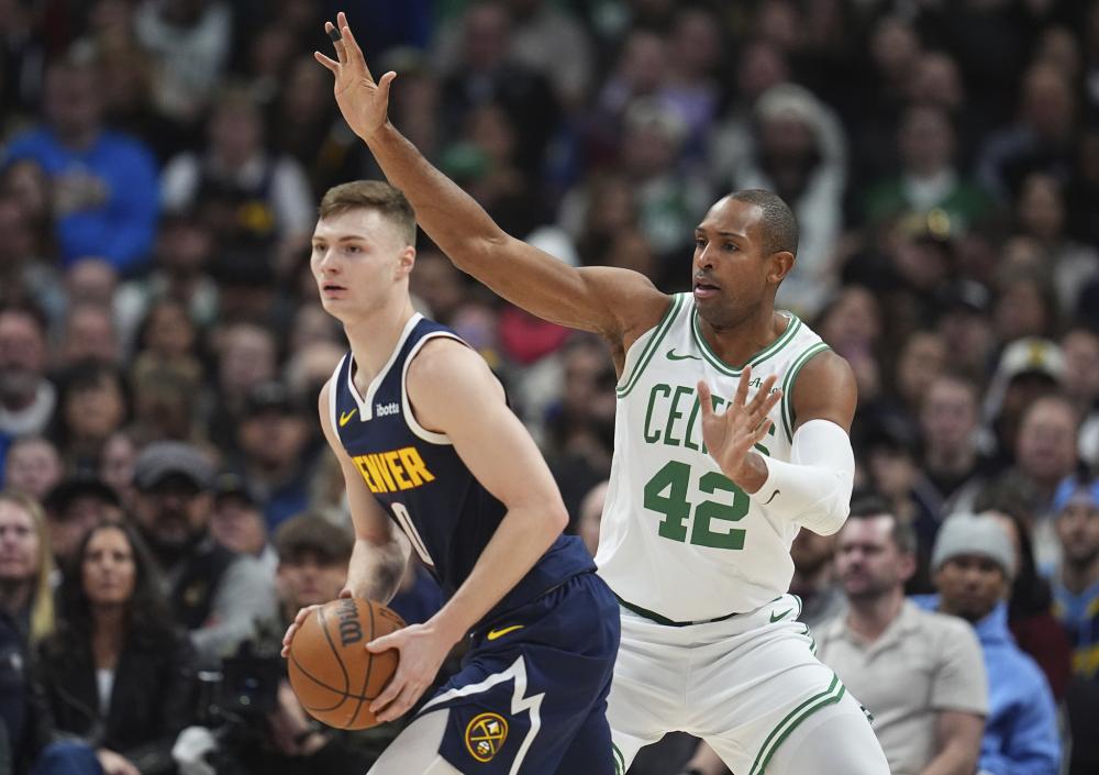 形成了一个 形成了一个