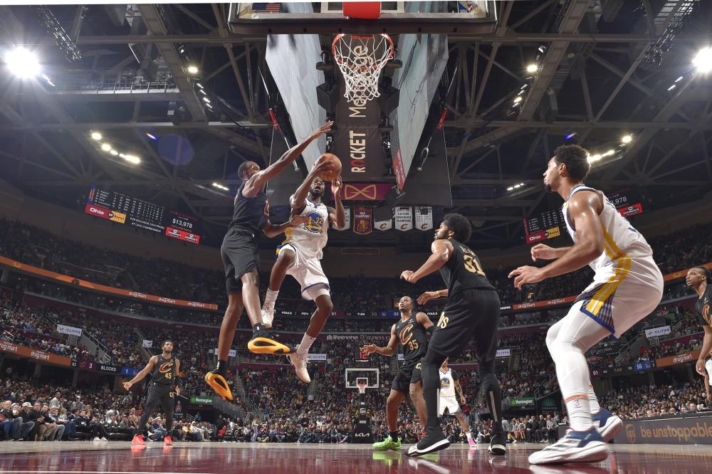 男队出师不 男队出师不