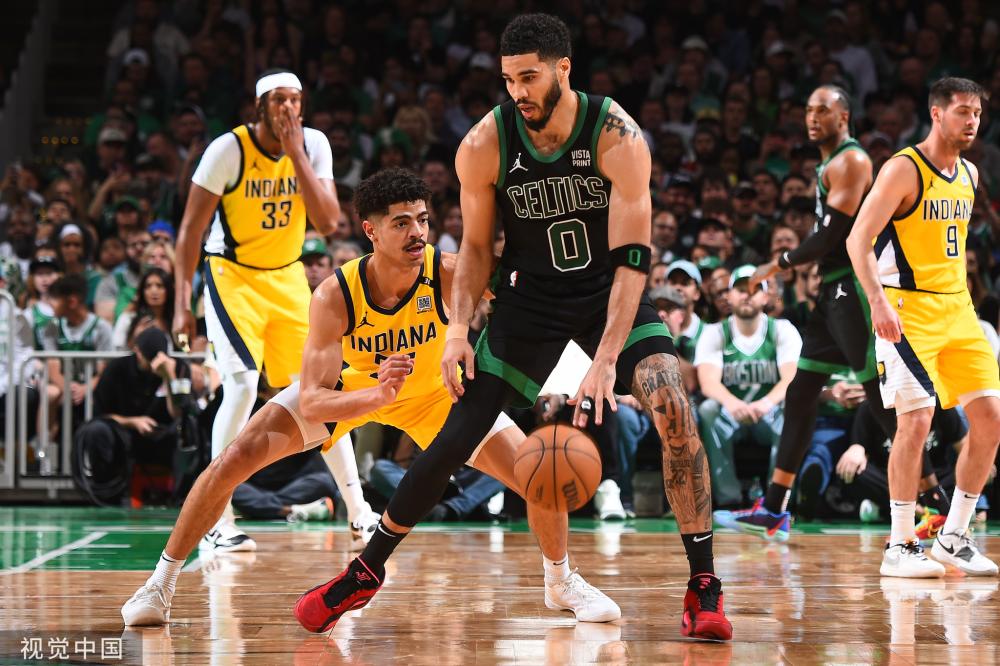 纽卡斯尔联 纽卡斯尔联